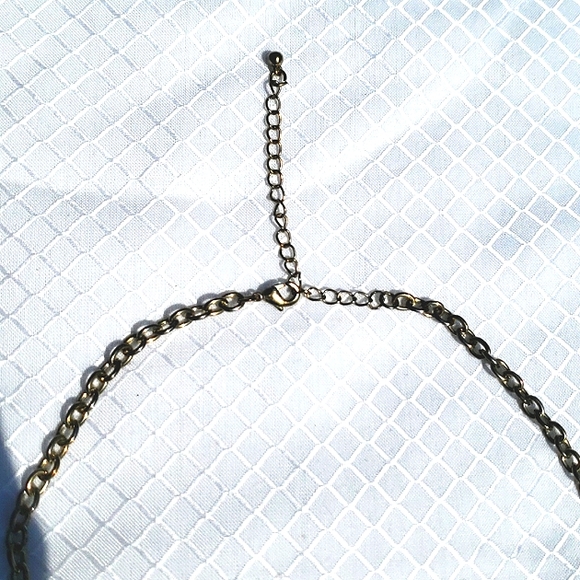 Bold Necklace with Layered Black Jewels - Picture 4 of 4